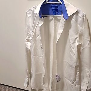 BNWT Men's Slim fit EGARA 100% Egyption cotton shirt